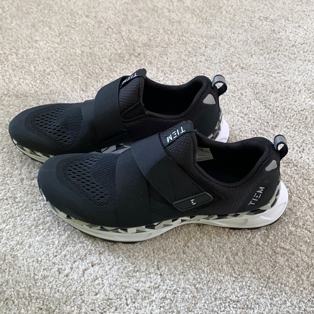 TIEM SPD Cycling 🚴‍♀️ Shoes size 10 w/ cleats